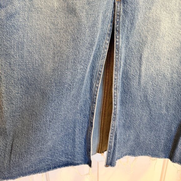 Kut from the Kloth Jen Denim Midi Skirt Raw Hem Size 6 - Picture 3 of 11